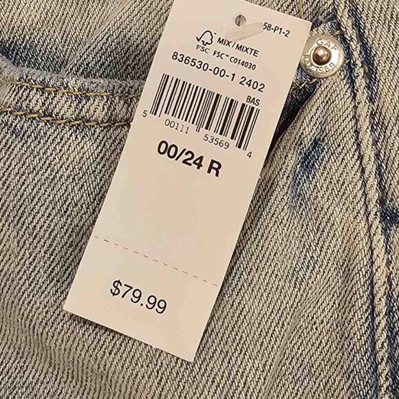 Gap 3 Pairs of Jeans - Picture 9 of 16